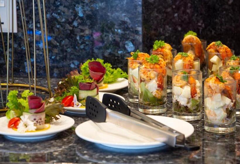 Отель Arena Premier Boutique