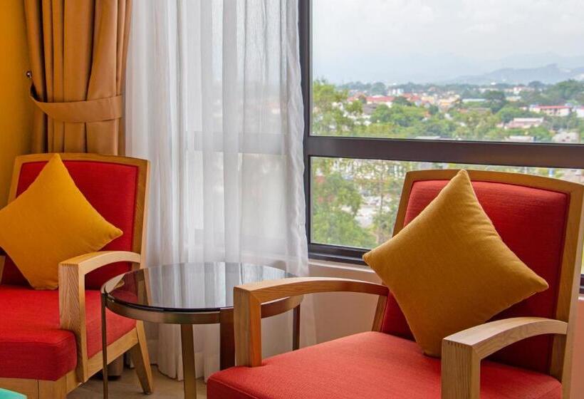 Отель Arena Premier Boutique