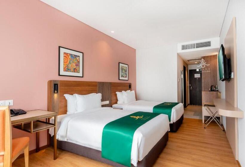 Отель Arena Premier Boutique