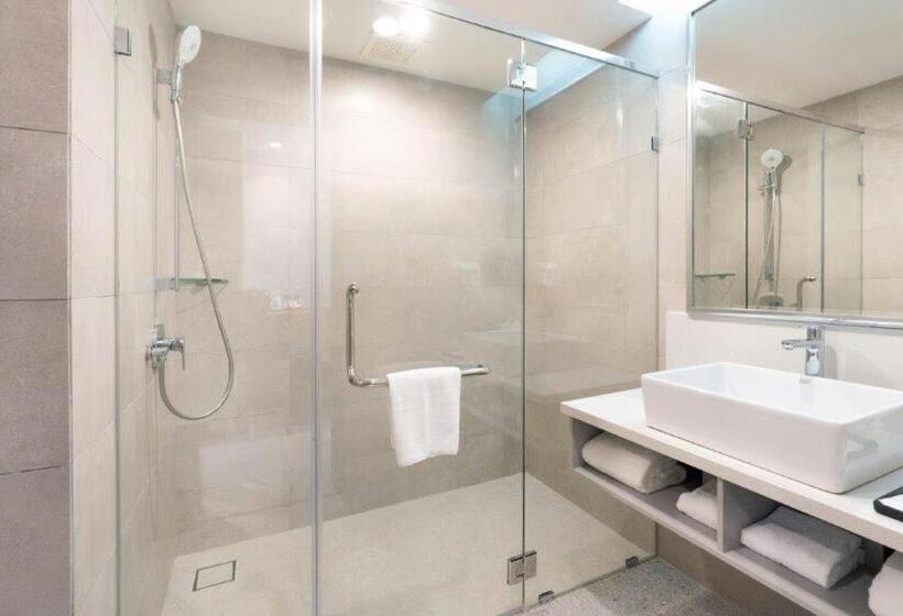 Отель Arena Premier Boutique