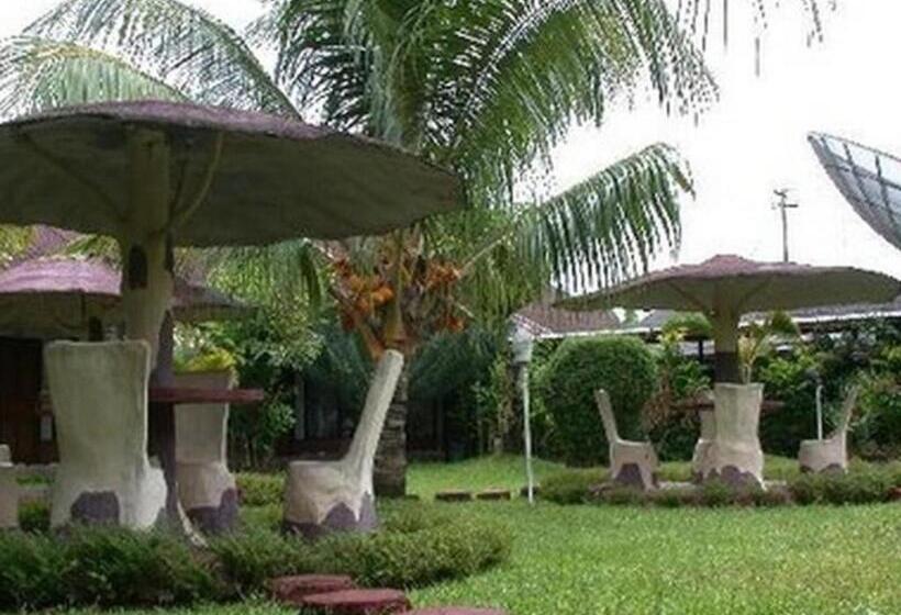 בית מלון כפרי Arumbai