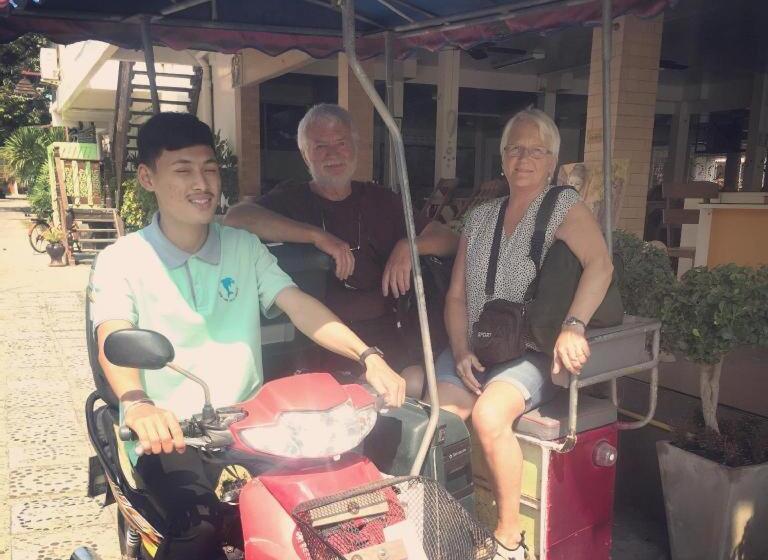 호텔 Cha Am Villa Beach