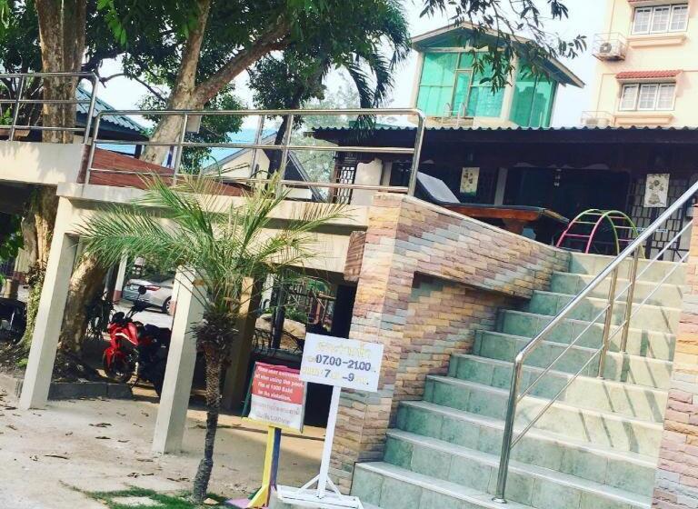 호텔 Cha Am Villa Beach