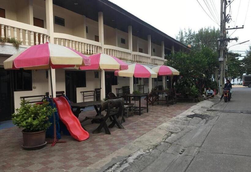 호텔 Cha Am Villa Beach