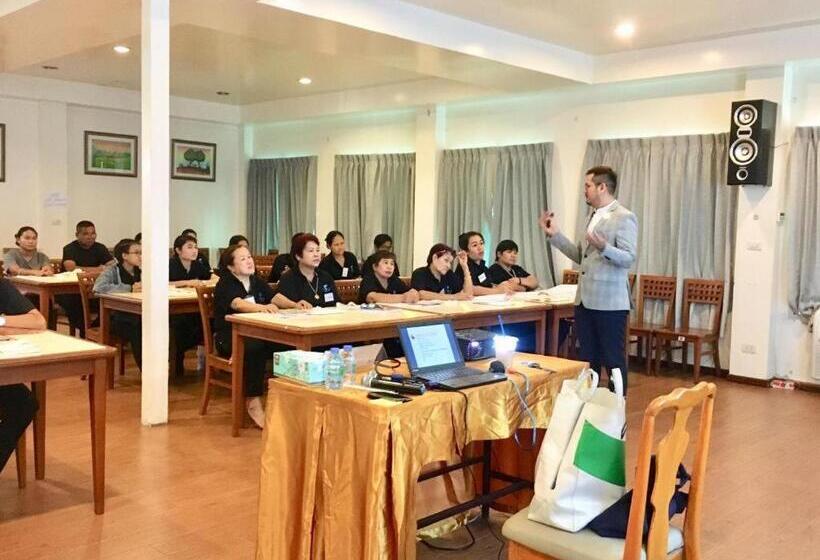 호텔 Cha Am Villa Beach