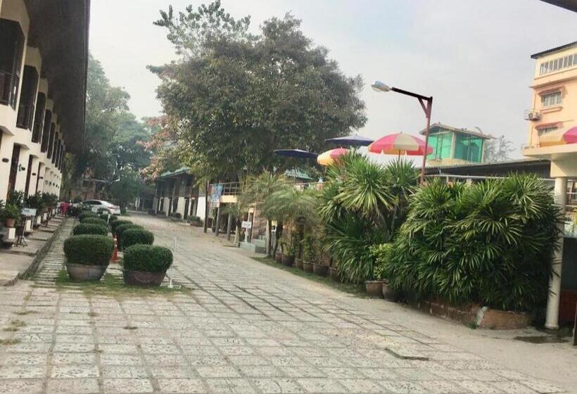 호텔 Cha Am Villa Beach