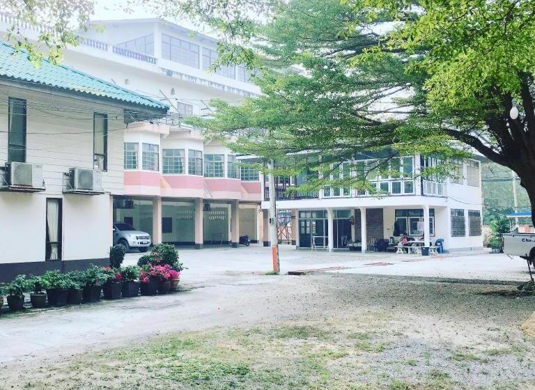 호텔 Cha Am Villa Beach