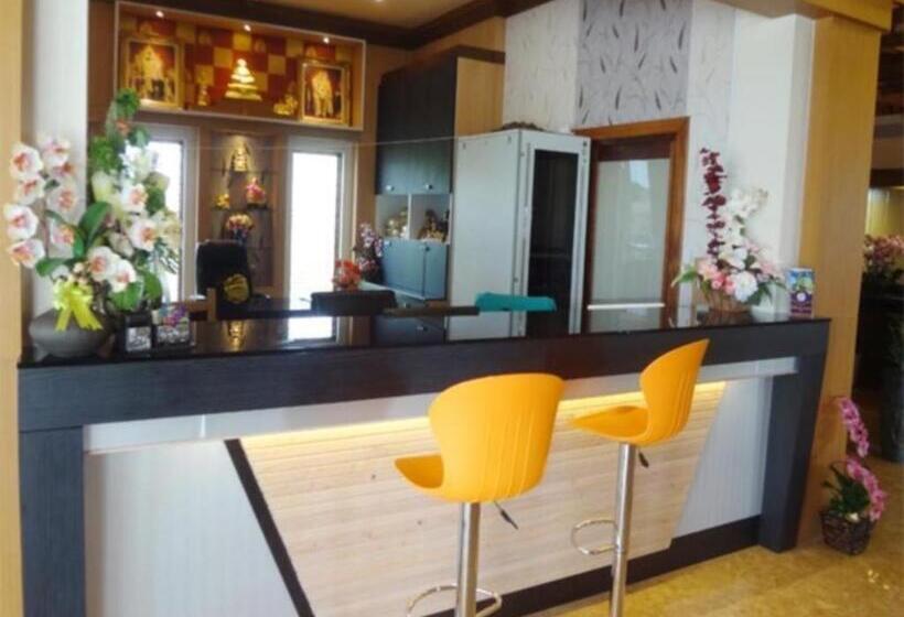 בית מלון כפרי Chodkamol Place 57