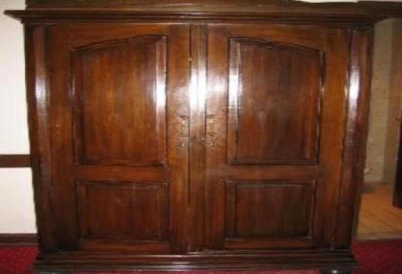 هتل Coral Cosmopolitan