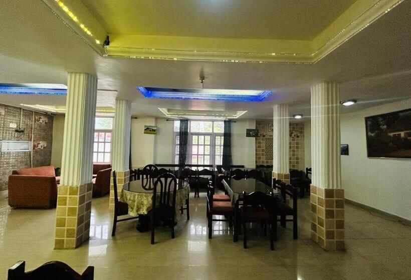 Eagle Nest Central Heated Building Near Mall Road Luxury Rooms & 3 Star Hotel In Dalhousie