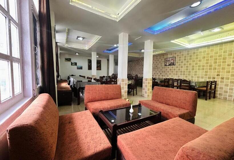 Eagle Nest Central Heated Building Near Mall Road Luxury Rooms & 3 Star Hotel In Dalhousie