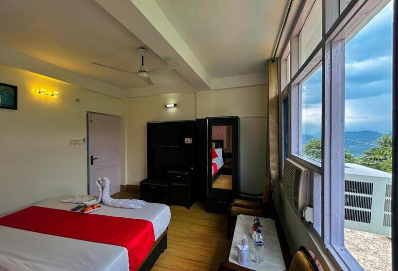 Eagle Nest Central Heated Building Near Mall Road Luxury Rooms & 3 Star Hotel In Dalhousie
