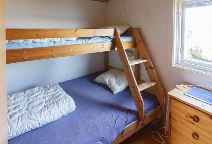 בית מלון כפרי Femöre Marina Ab