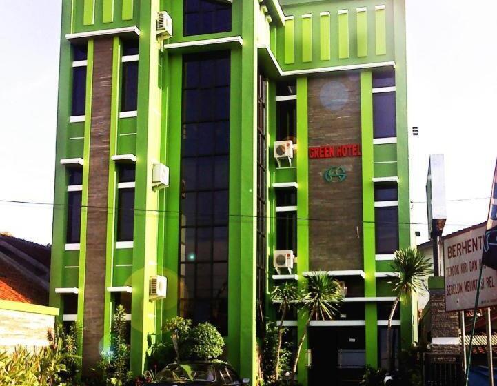 ホテル Green