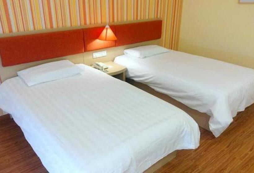 فندق Home Inn Qingdao Chongqing Zhong Road Licang Walking Street