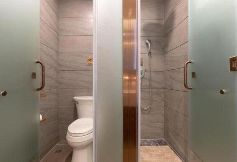 Отель James Joyce Coffetel Shijiazhuang Century Park Shiji Huamao