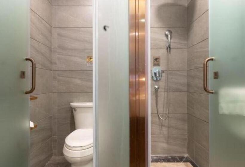 Отель James Joyce Coffetel Shijiazhuang Century Park Shiji Huamao