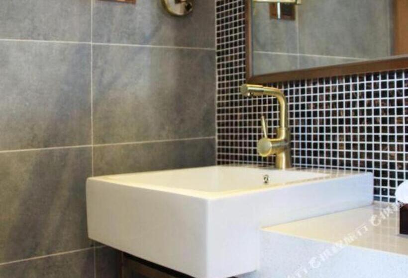 فندق James Joyce Coffetel Zhuozhou City Government Branch