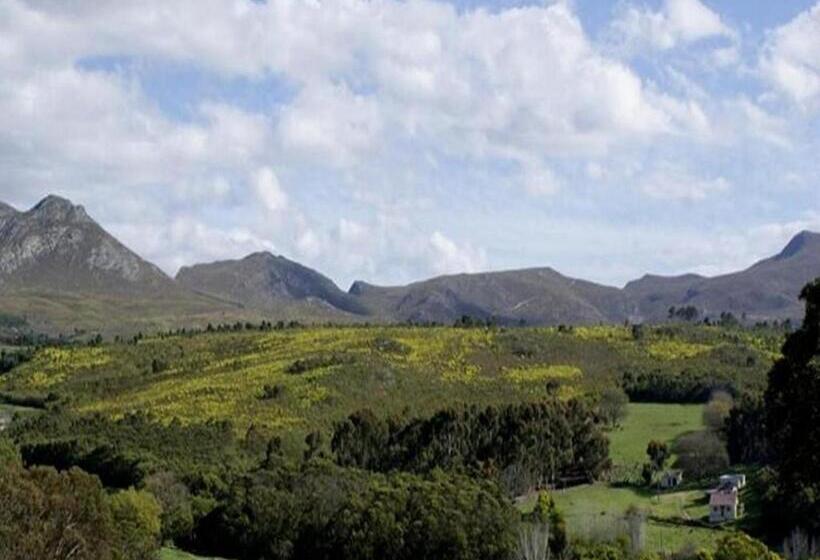 فندق Kleinwatervalplaas Farm Stay Accomodation