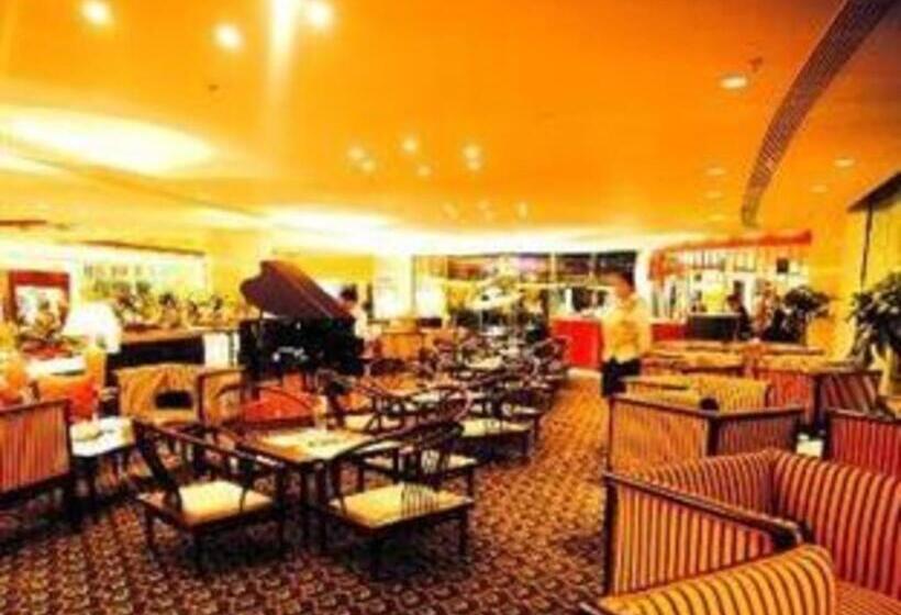 בית מלון כפרי Lai Shing Holiday Resortel