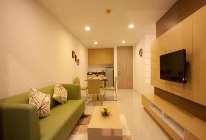 בית מלון כפרי Landmark Residence