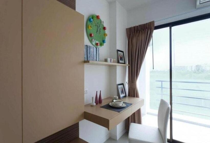 בית מלון כפרי Landmark Residence