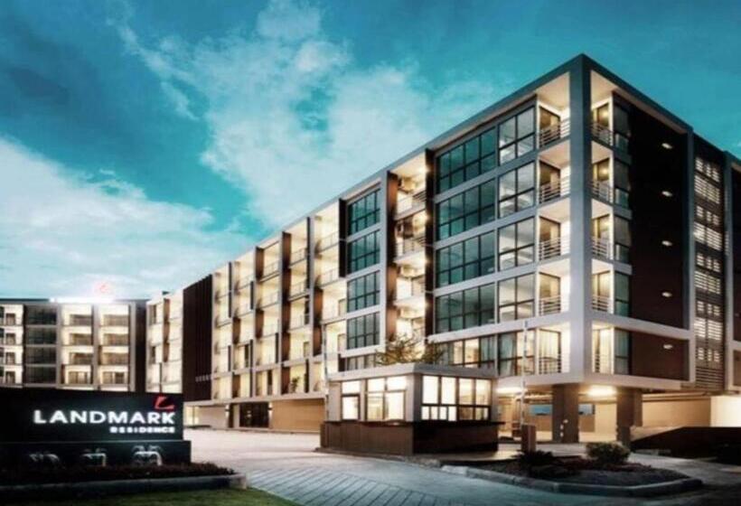 בית מלון כפרי Landmark Residence