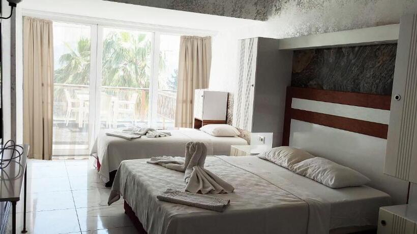 فندق Bodrum Liman Resort