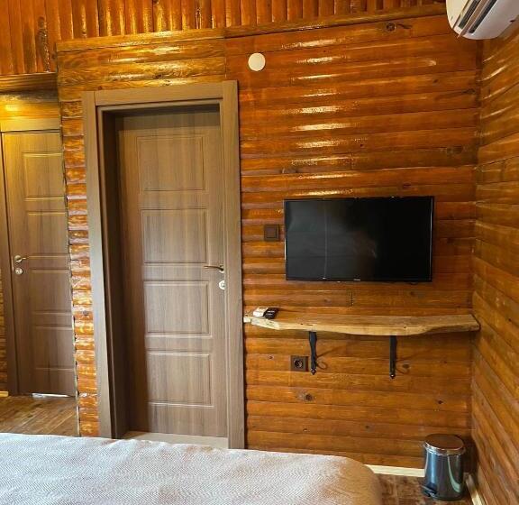 ホテル Li̇ya 107 Dağ Manzarali Oda