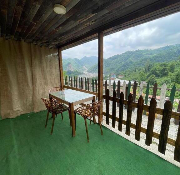 ホテル Li̇ya 107 Dağ Manzarali Oda