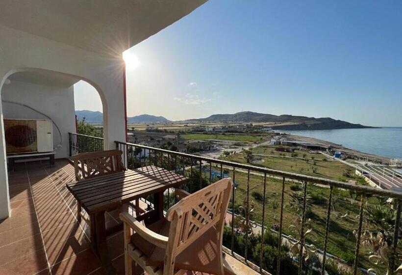 Hotel Mavi̇ Su Turi̇zm Tarim Hayvancilik İnş.san. Ve Ti̇c.ltd.şti̇