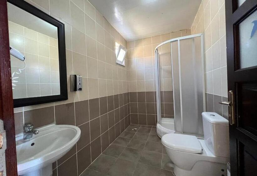 Hotel Mavi̇ Su Turi̇zm Tarim Hayvancilik İnş.san. Ve Ti̇c.ltd.şti̇