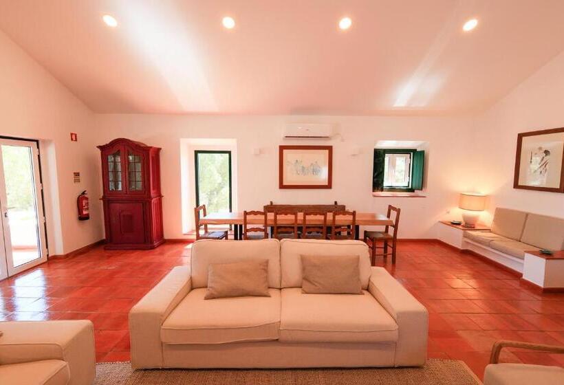 ホテル Monte De Bordalos