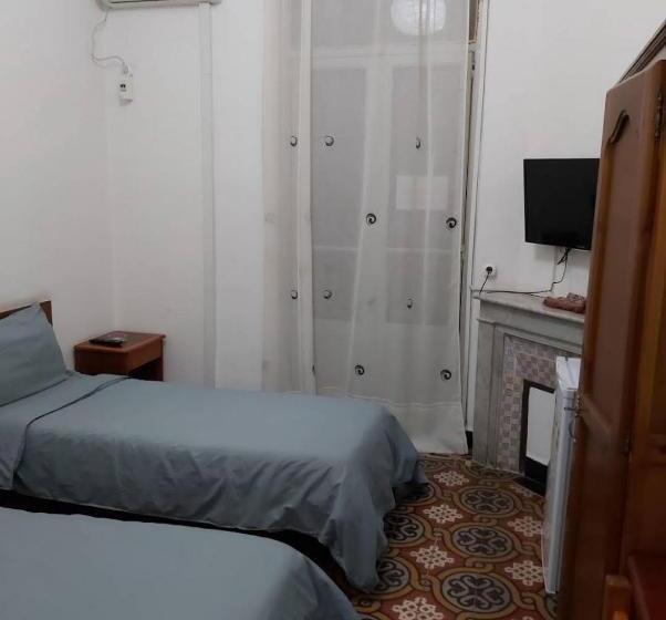 هتل Nelson   Bab El Oued