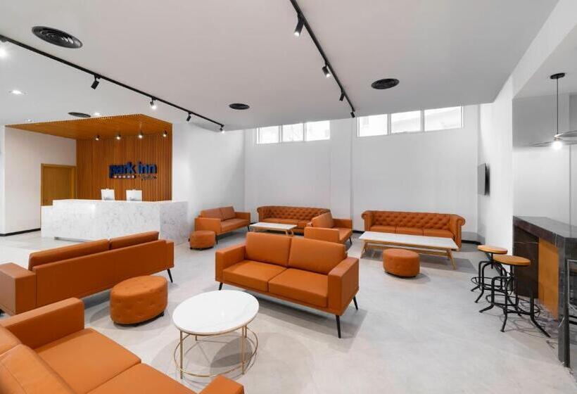 فندق Park Inn By Radisson Makkah Thakher Algharbi