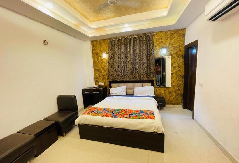 Отель Samovar Premium