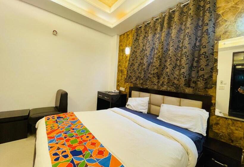 Отель Samovar Premium