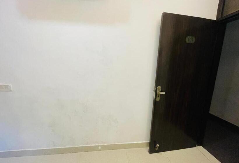 Отель Samovar Premium