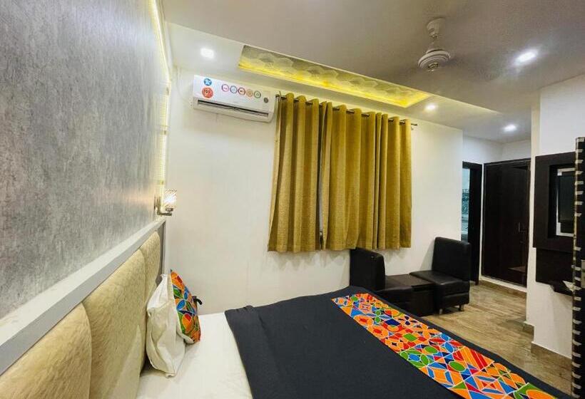 Отель Samovar Premium