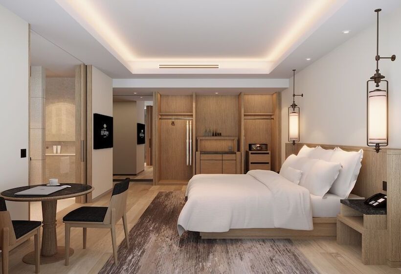 فندق Tentrem Jakarta