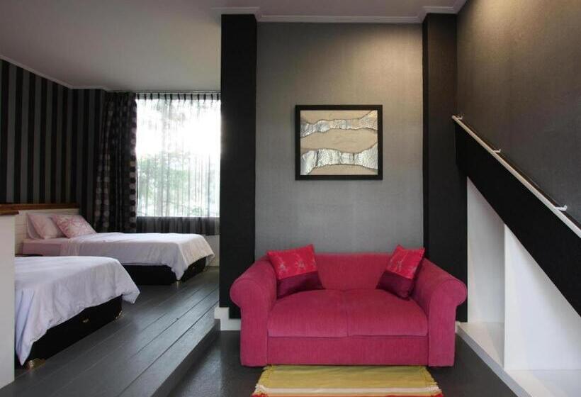 酒店 The Peak Home