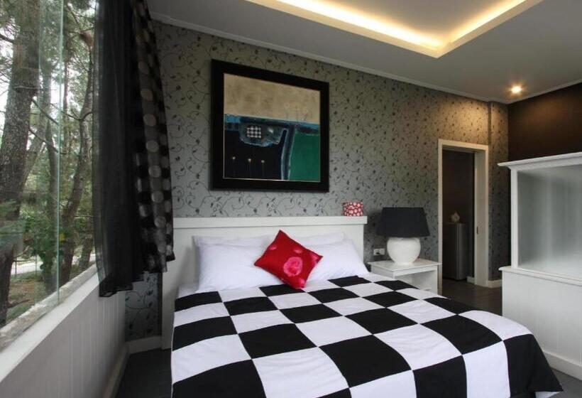 酒店 The Peak Home