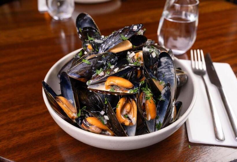 ホテル The Shoregate