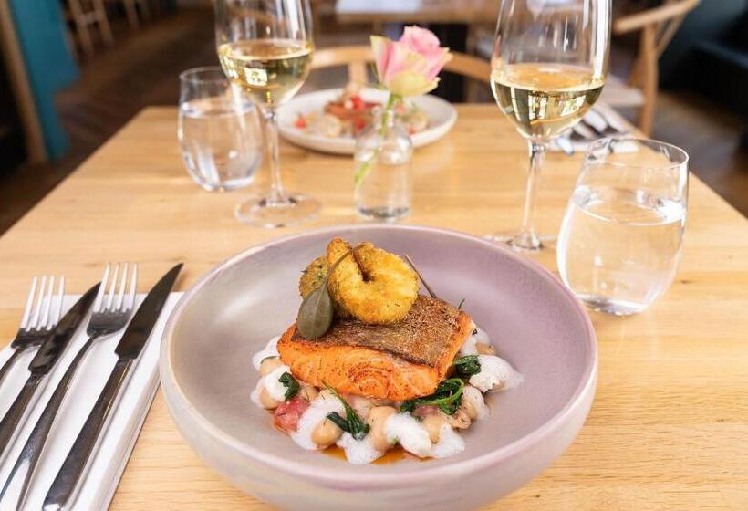 ホテル The Shoregate