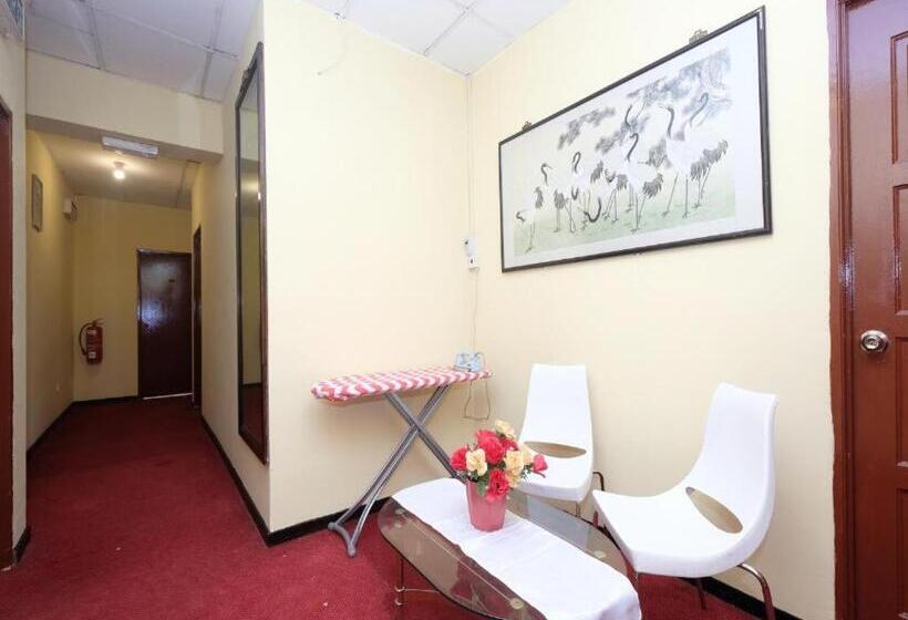 호텔 Tudor Home Inn By Secoms