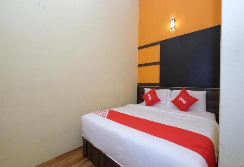 호텔 Tudor Home Inn By Secoms