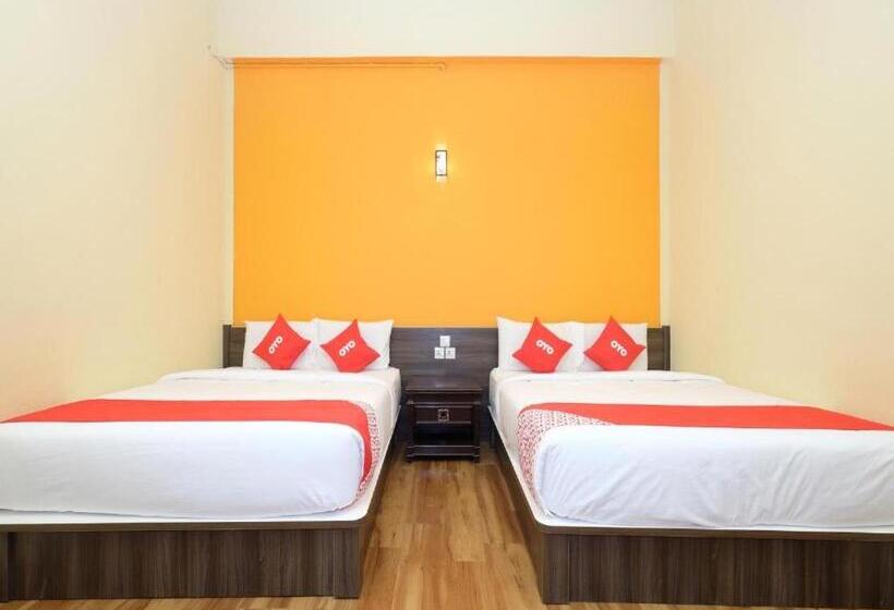 호텔 Tudor Home Inn By Secoms