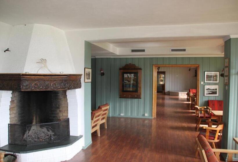 호텔 Tyinholmen Høyfjellsstuer