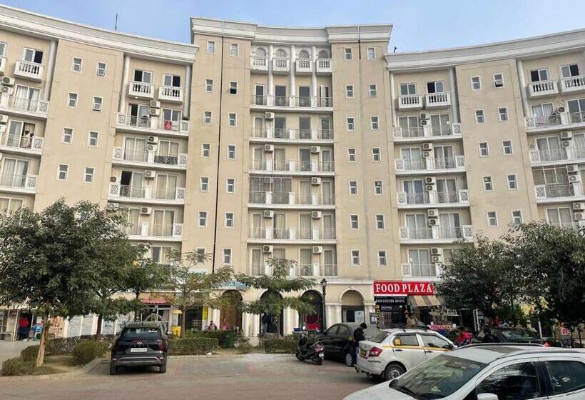 Отель Vrindavan Rooms