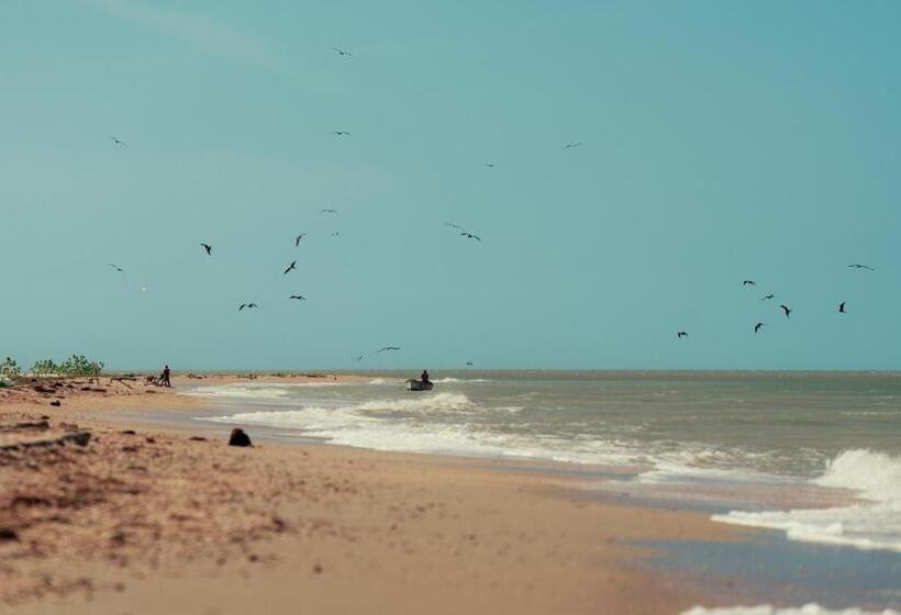 هتل Watu Kite House